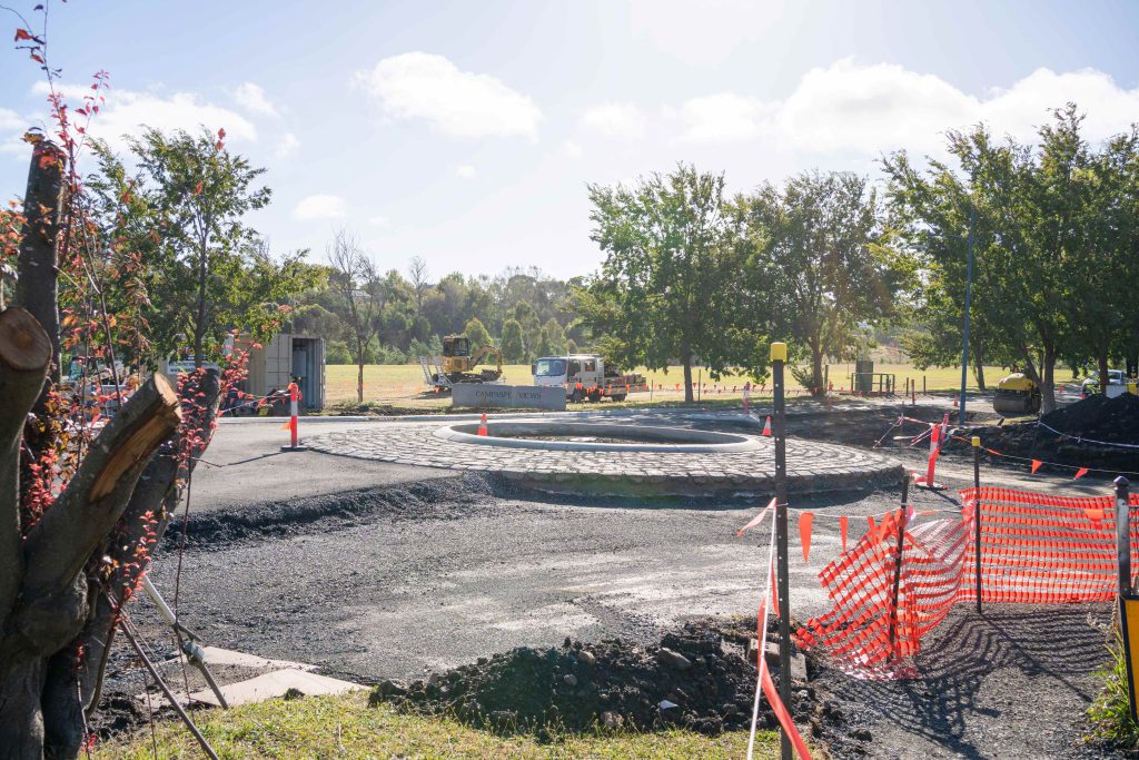 new roundabout kyneton on riverside